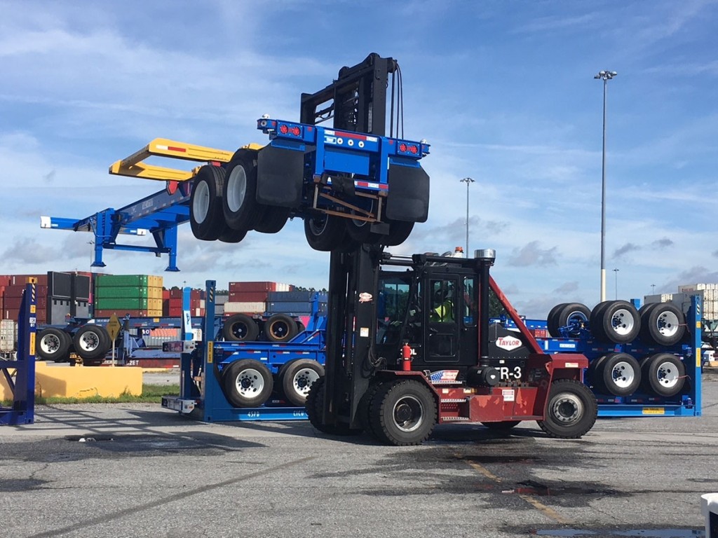 Flexible and Efficient Port Chassis Pool Services
